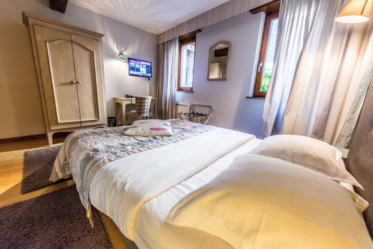 Hotel Au Lion Ribeauvillé Екстериор снимка