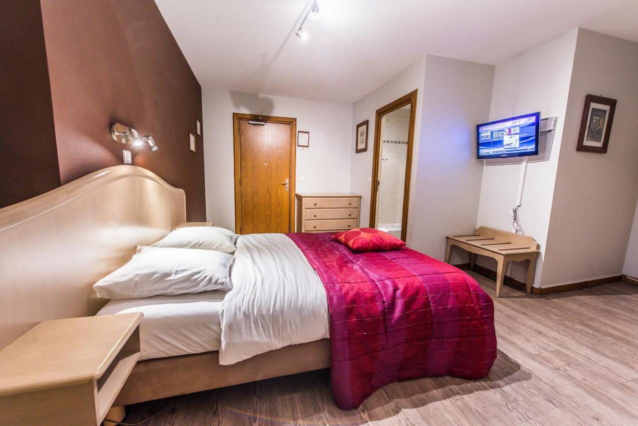 Hotel Au Lion Ribeauvillé Екстериор снимка