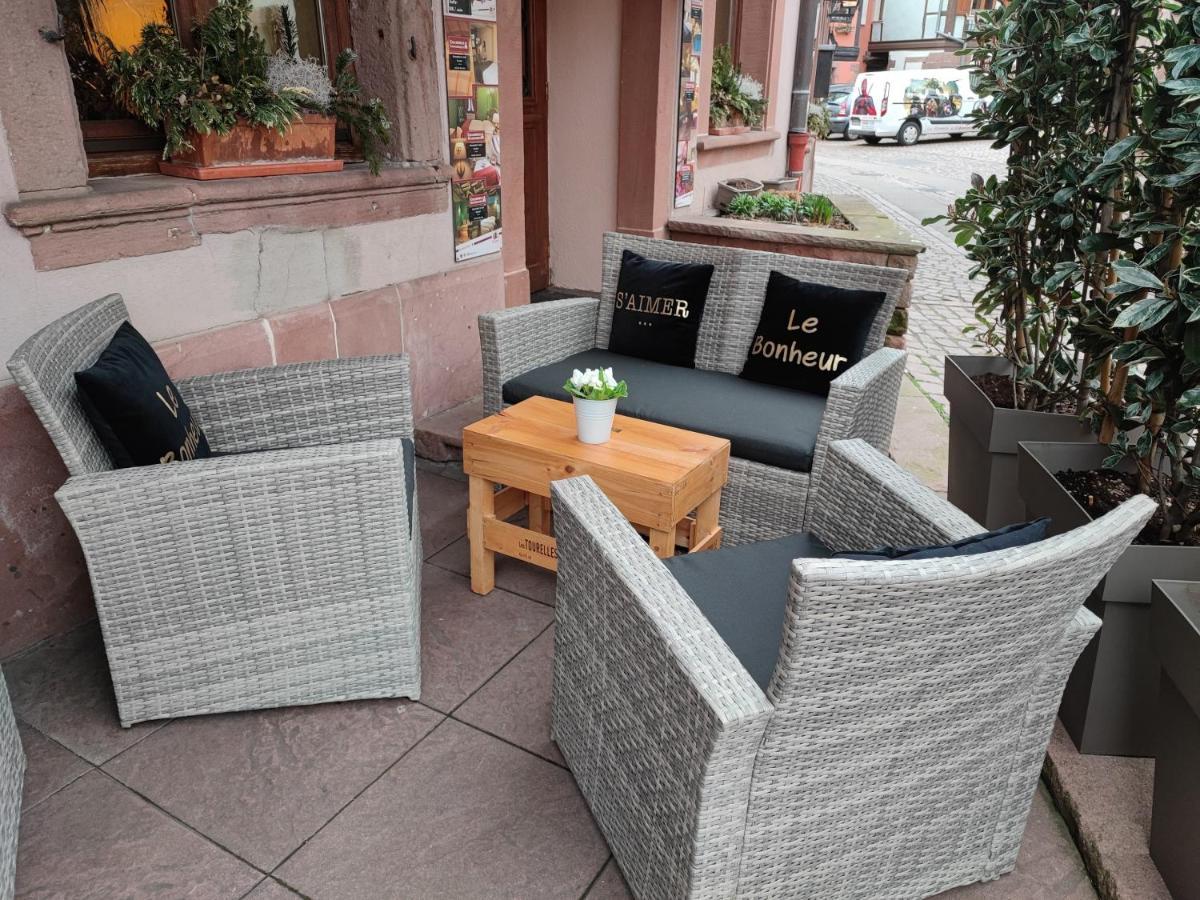 Hotel Au Lion Ribeauvillé Екстериор снимка
