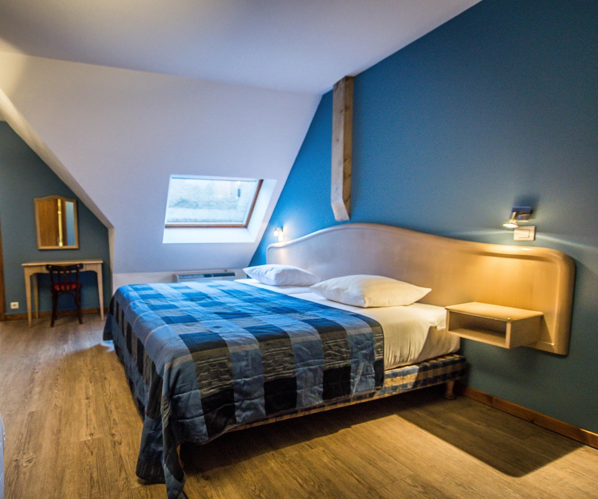 Hotel Au Lion Ribeauvillé Екстериор снимка