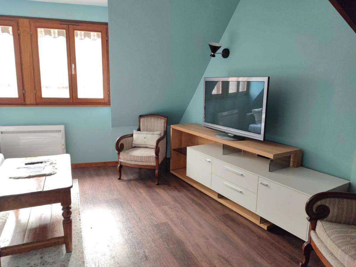 Hotel Au Lion Ribeauvillé Екстериор снимка